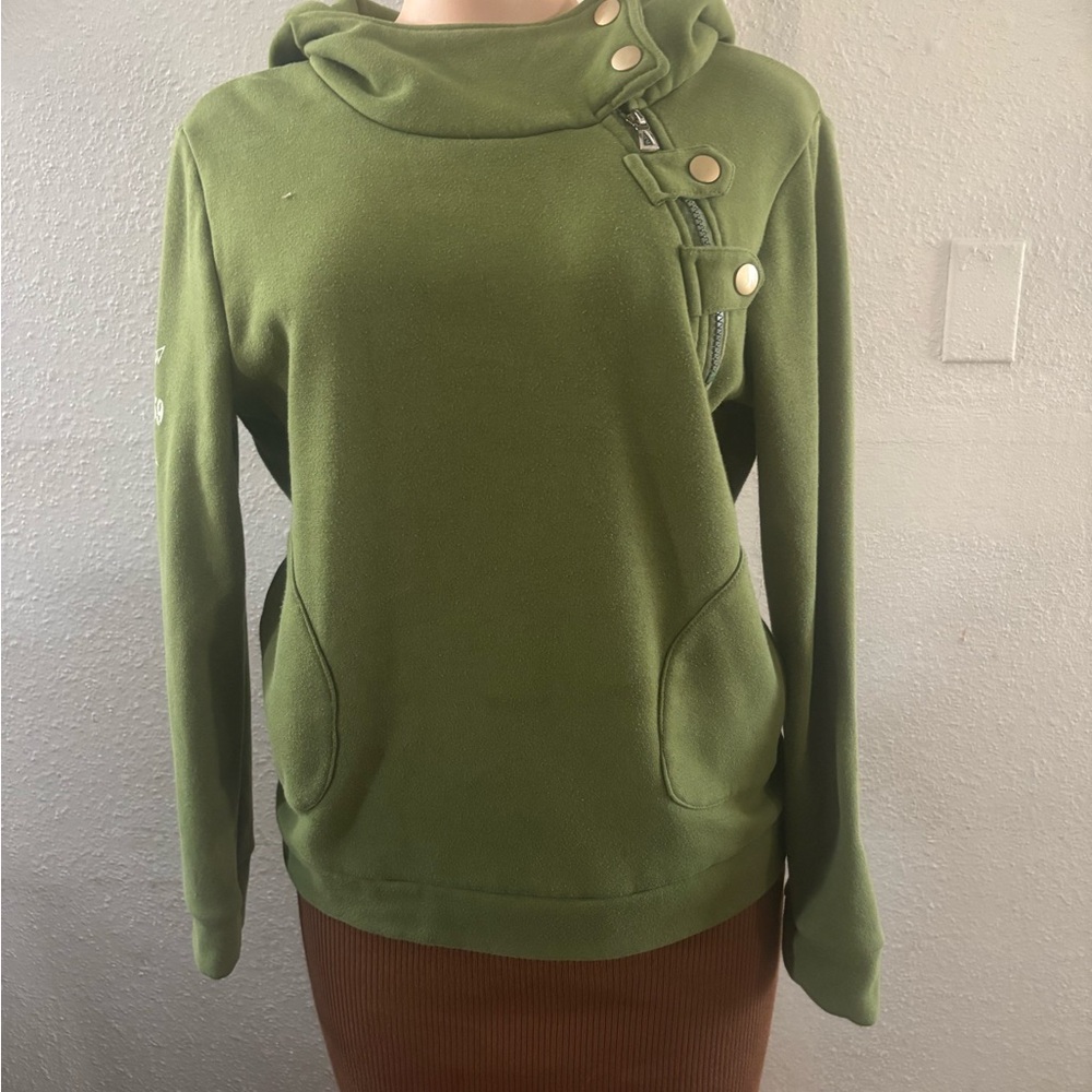 Green Women's Buttoned Hoodie